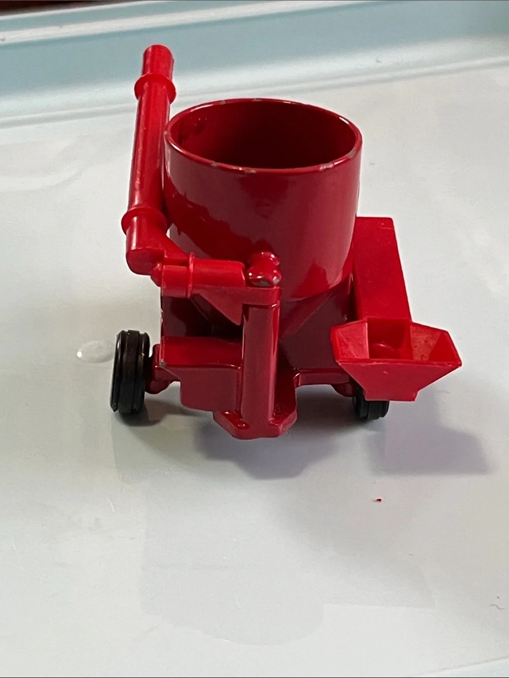 Case International Red Toy Grain Mixer - Kids Farm Vehicle